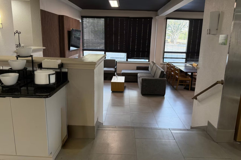 Wingate by Wyndham Jacksonville FL