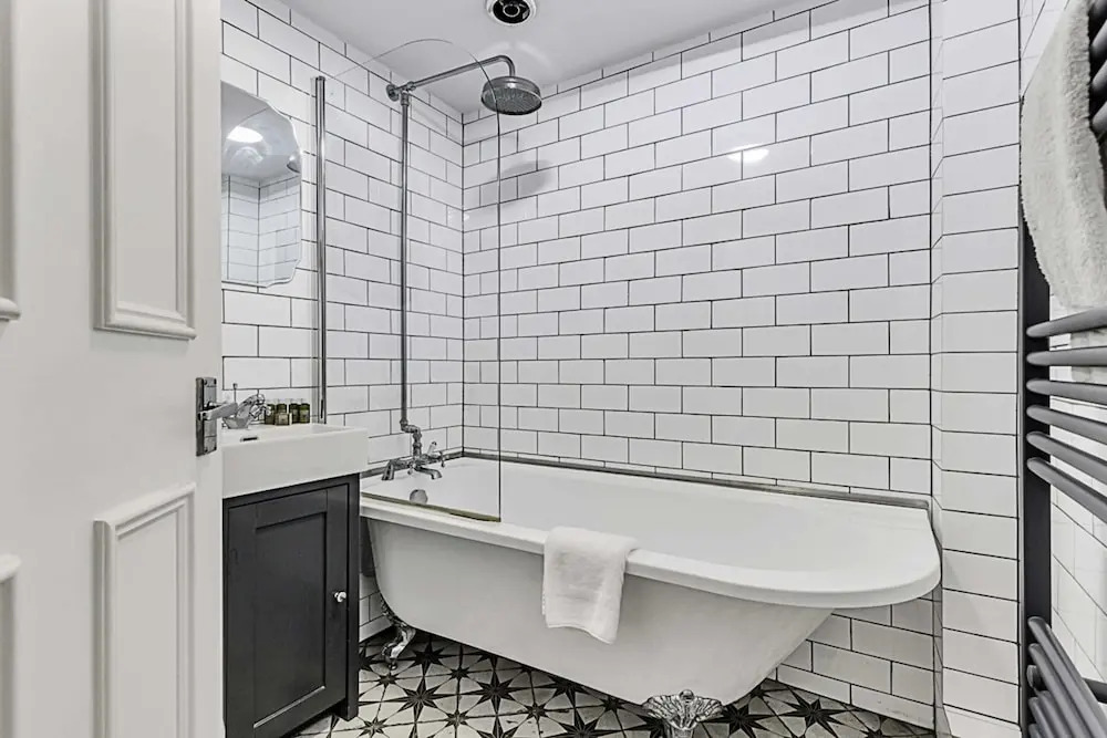 The Shepherd's Bush Hideaway