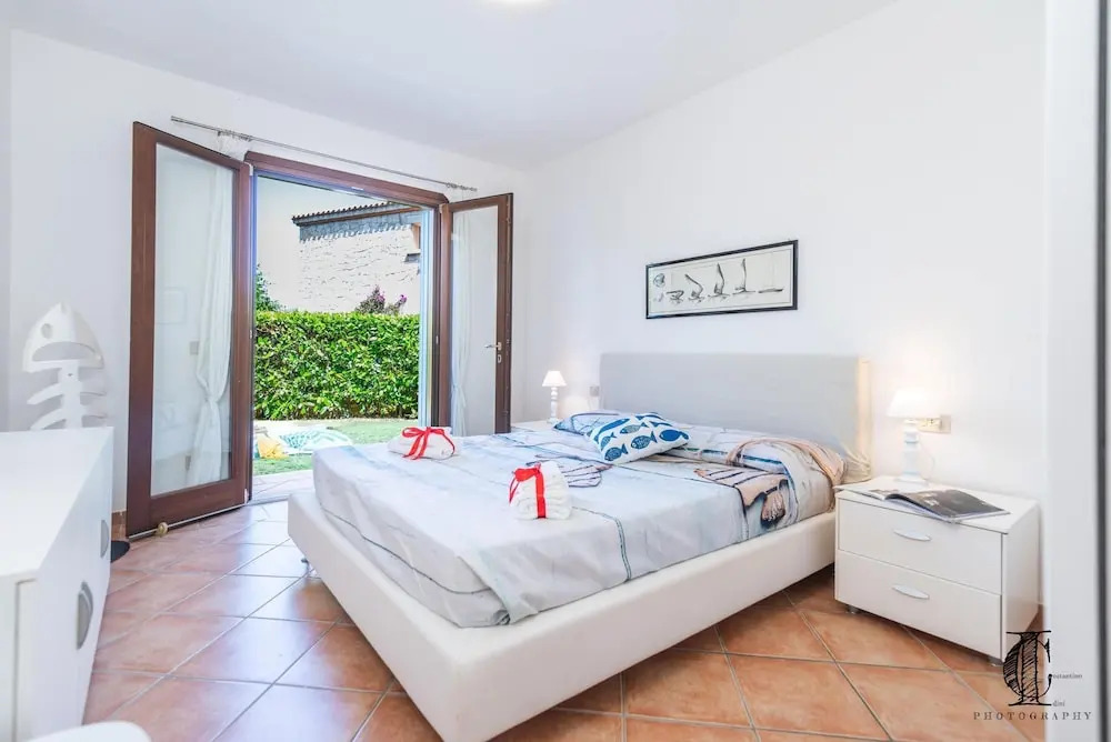 Il Borgo 20 D4 700m From The Beach
