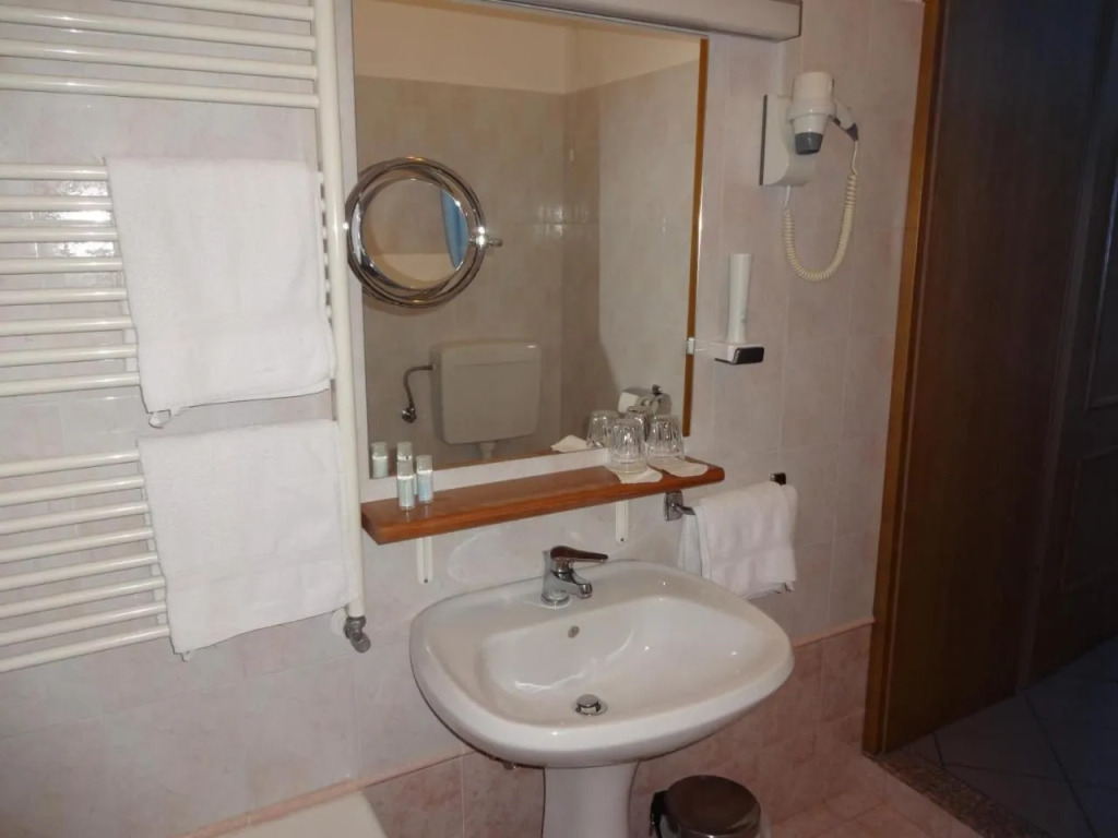 Fedrig Private Rooms & Apartment