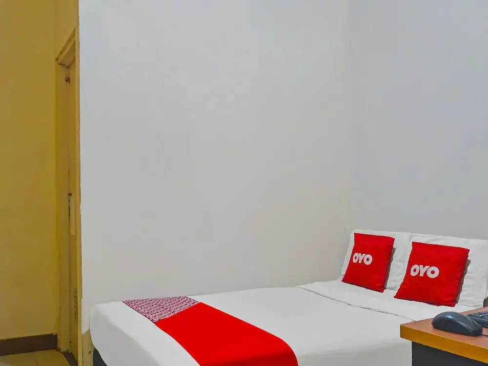 OYO 92285 Penginapan 21 Near Pasar Baru