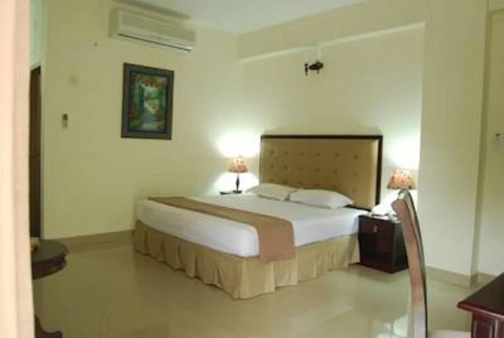 Monal Boutique Hotel