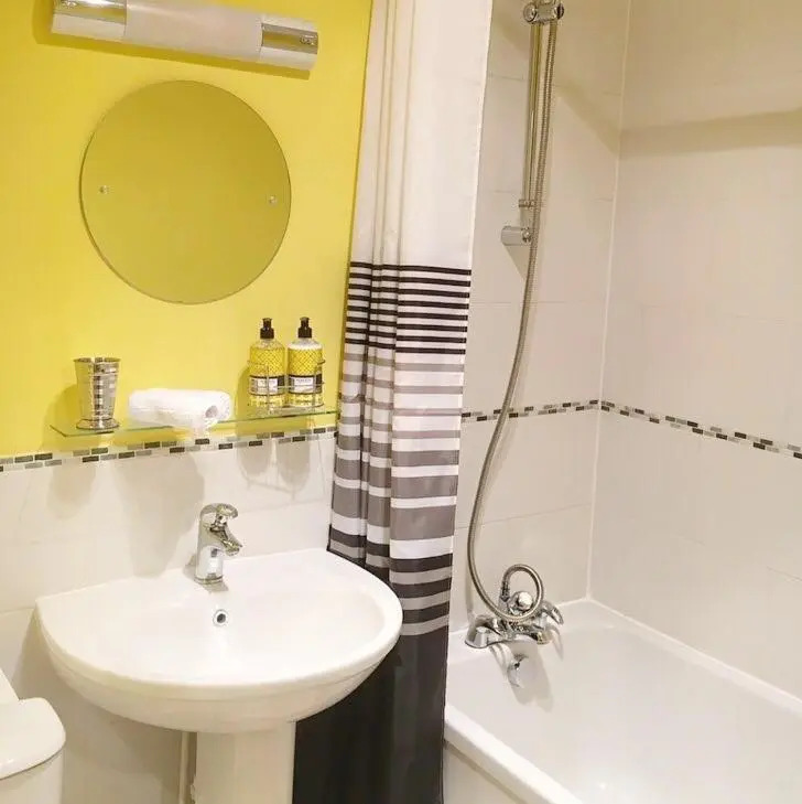 Millwalk Apartment