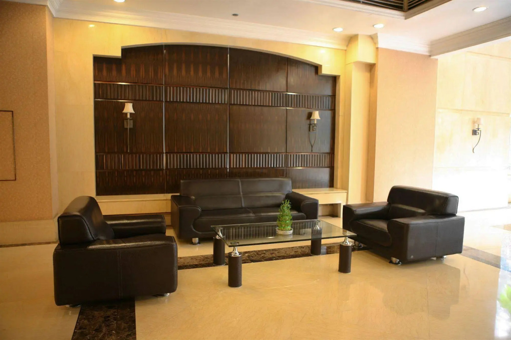 Chateau Star River Apartment