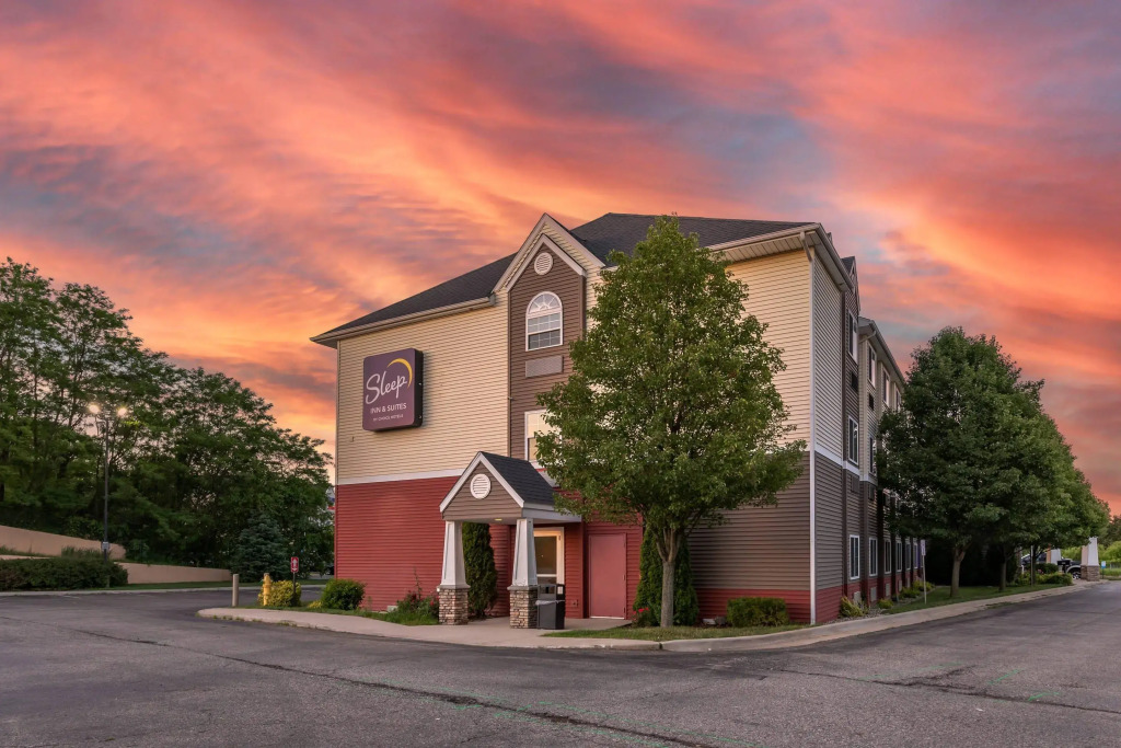 Sleep Inn & Suites Kalamazoo Southwest