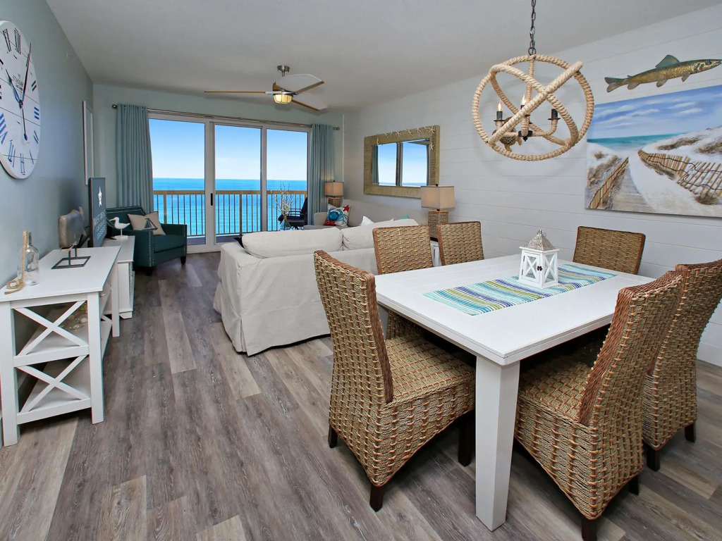 Calypso 1204E 116588 by RedAwning