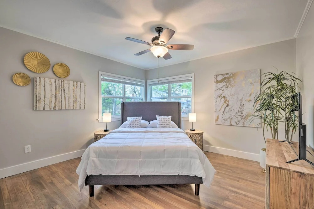 Updated Fayetteville Home < 2 Miles to Uark!