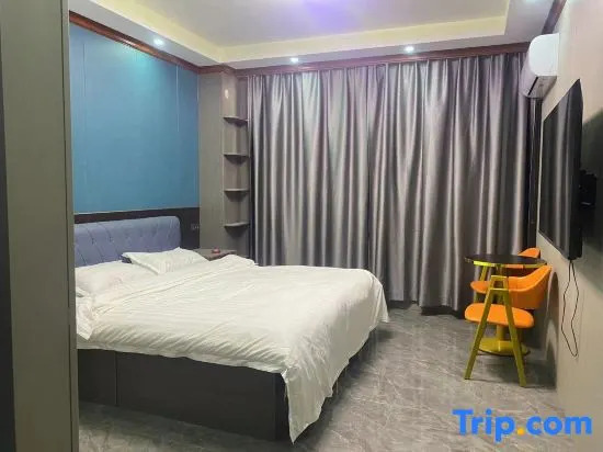 Youyou Hotel