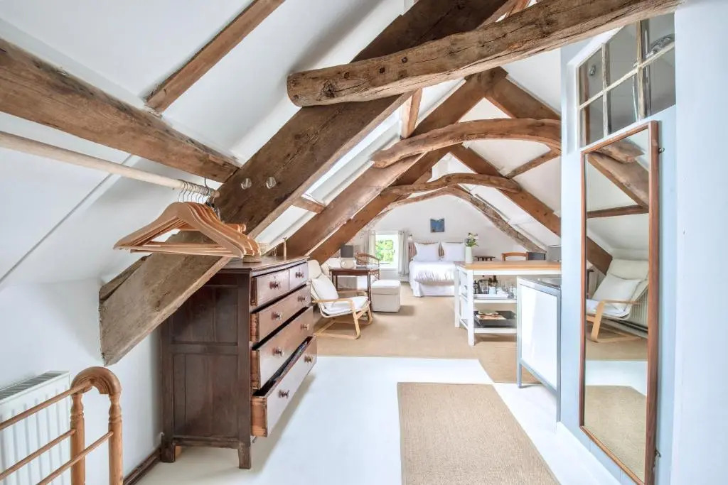 The Attic Apartment