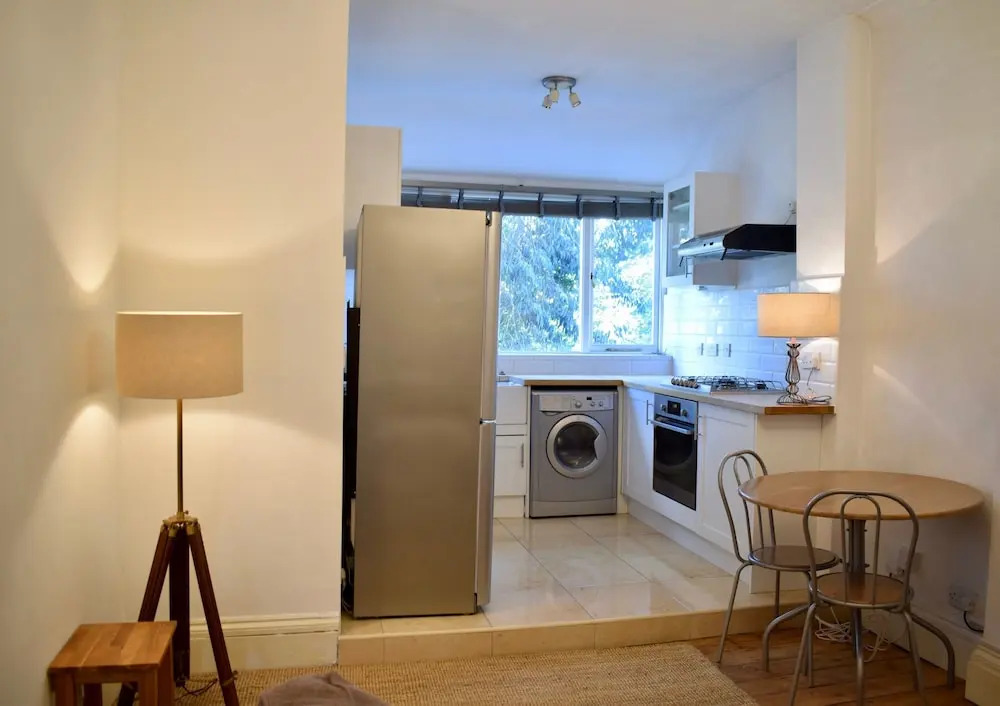 Stunning 1 Bedroom Apartment in South London