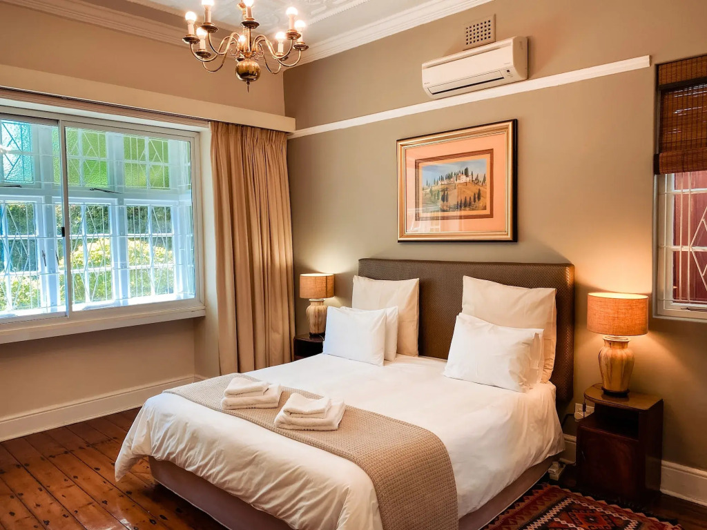 5 Camp Street Guesthouse & Self-catering