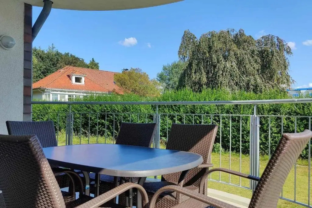 Ferienwohnung-308-Hohe-Lith-Duhnen-mit-eigenem-Strandkorb-am-Strand