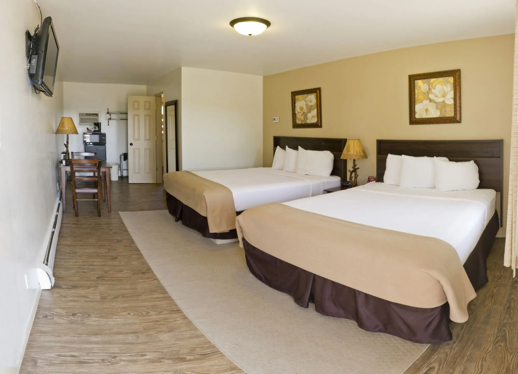 Sunset Lodge Escanaba