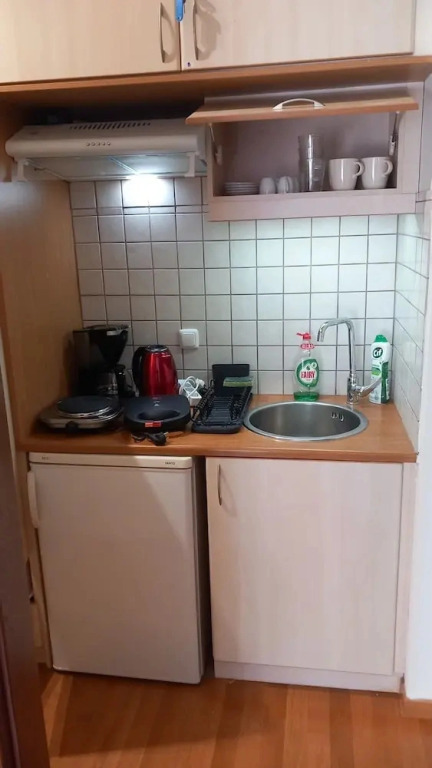 Pavlos Loft Apartment - Leontari Garden Escape