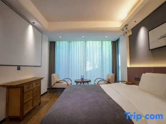 Zhangjiajie Relian Xishu Swimming Pool Courtyard-Style Hotel