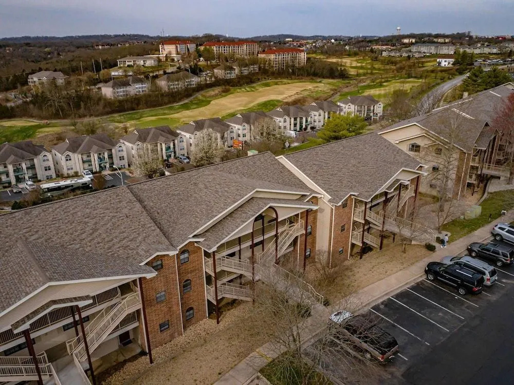 Gathering Place at the Foothills Near Parks!