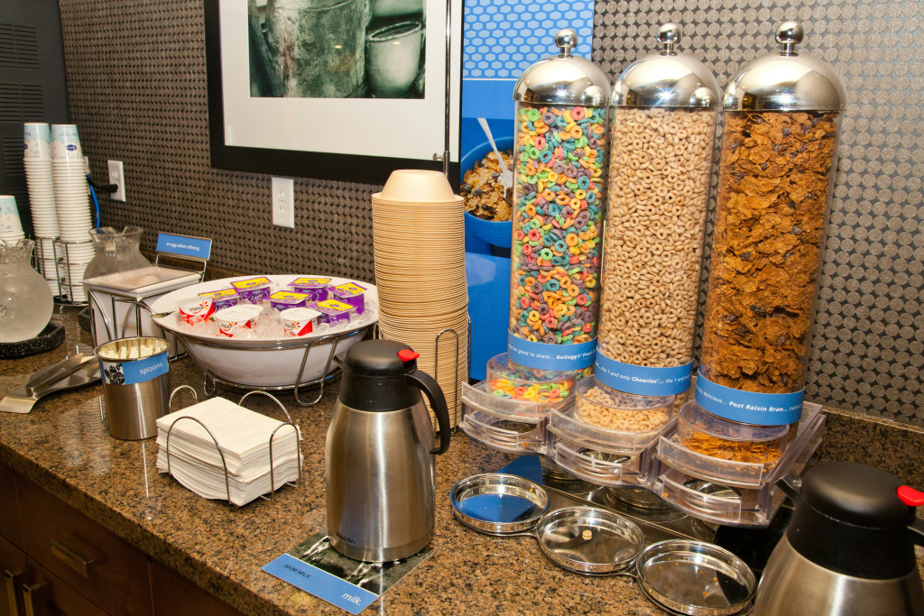 Hampton Inn & Suites Salinas