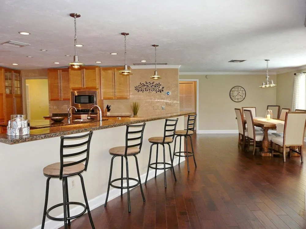 216 Shadowridge Court