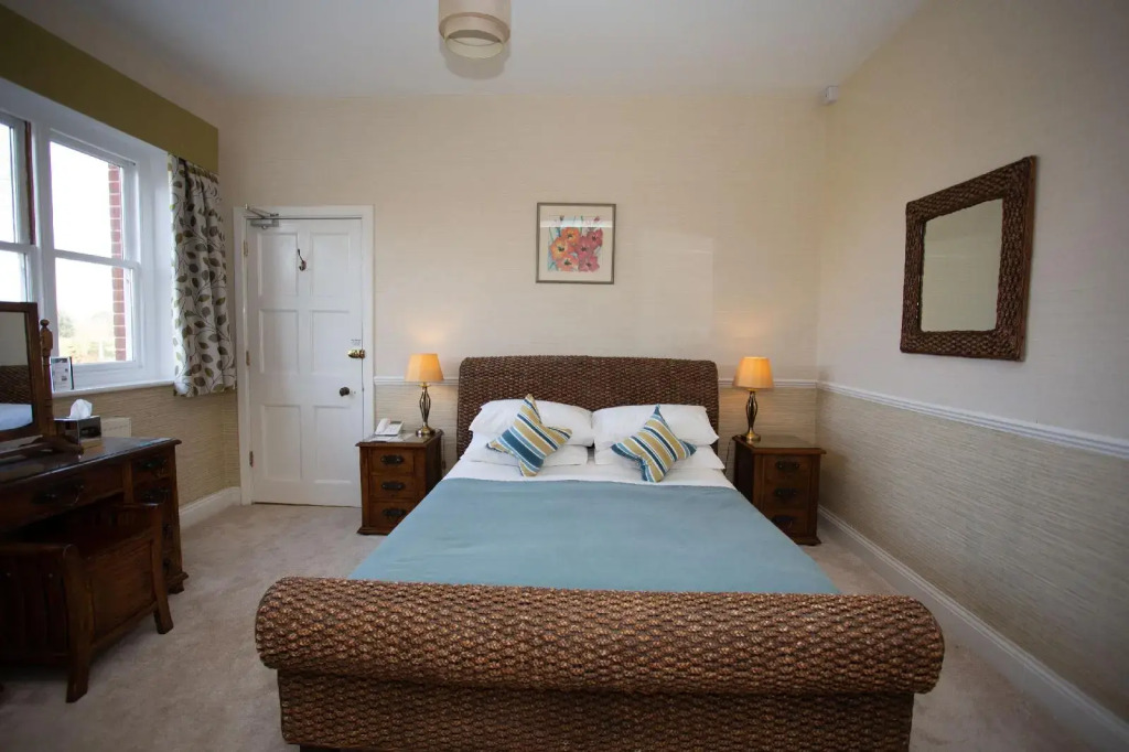 Sea Marge Hotel
