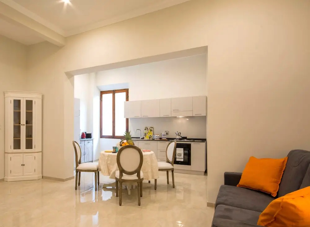 Iris Apartments by Mmega