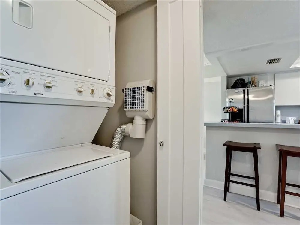 Inlet 21 - Two Bedroom Condo