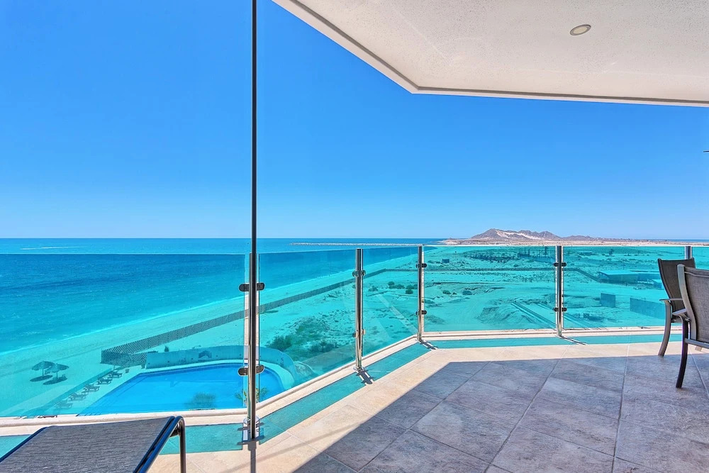 Esmeralda Luxury Resort