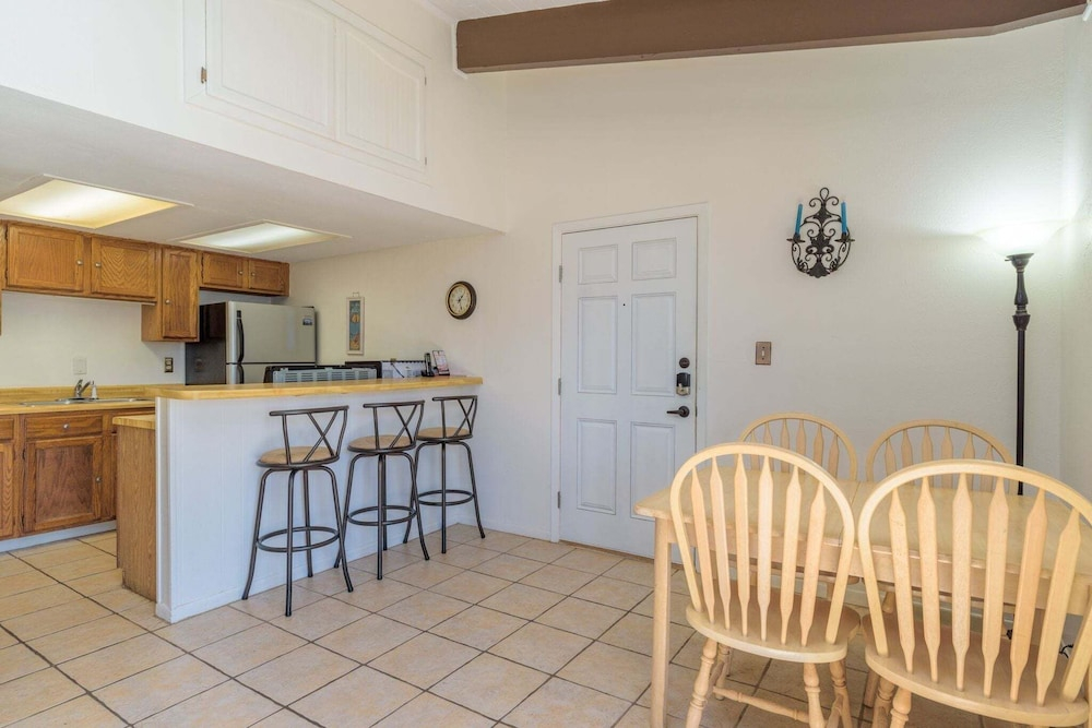 Tiki 260 - Comfortable 1br Condo W/ Ocean Views 1 Bedroom Condo