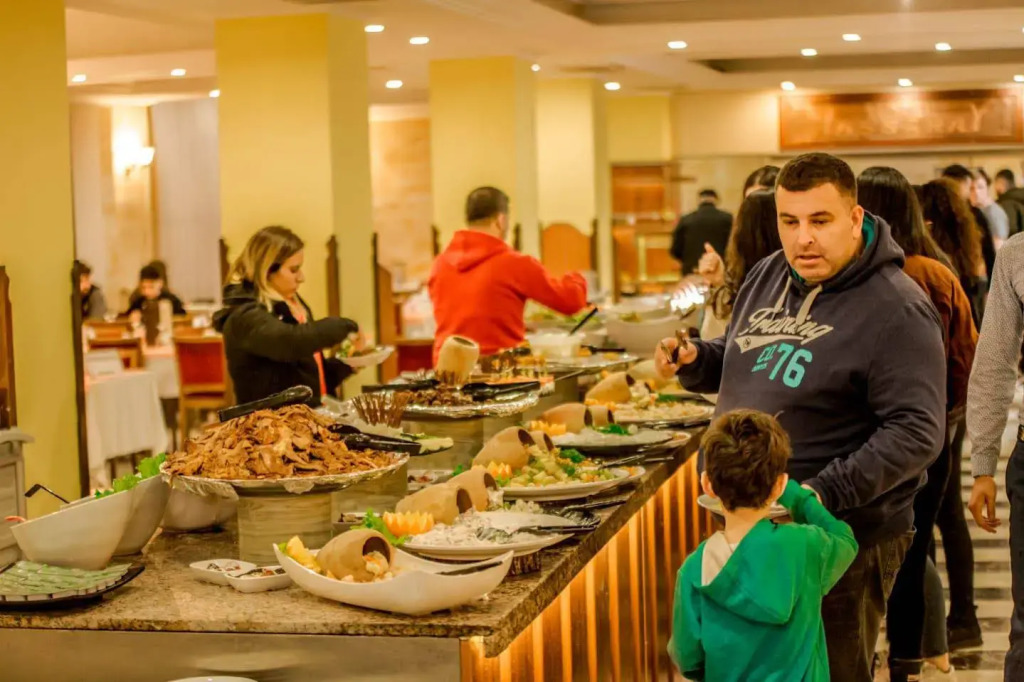 Tassaray Hotel