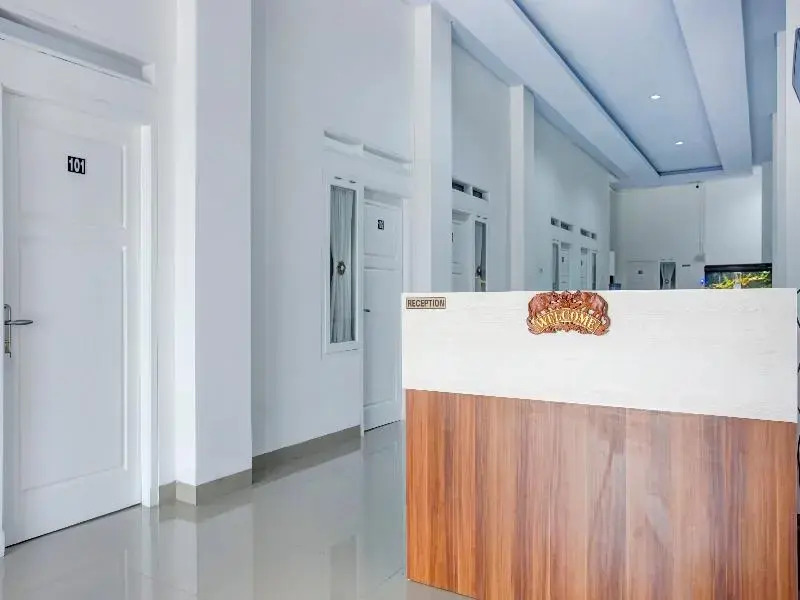 Hotel O Sukarame Near Imanuel Hospital Way Halim Formerly Hotel Griya Bawean