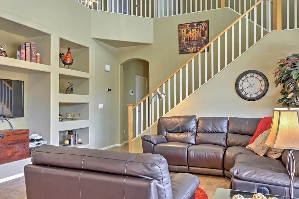 North Phoenix Home w/ Pool: Hike, Swim & Shop!