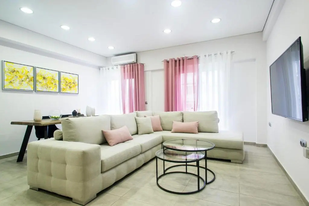 Athenalux Apartment Modern Bright