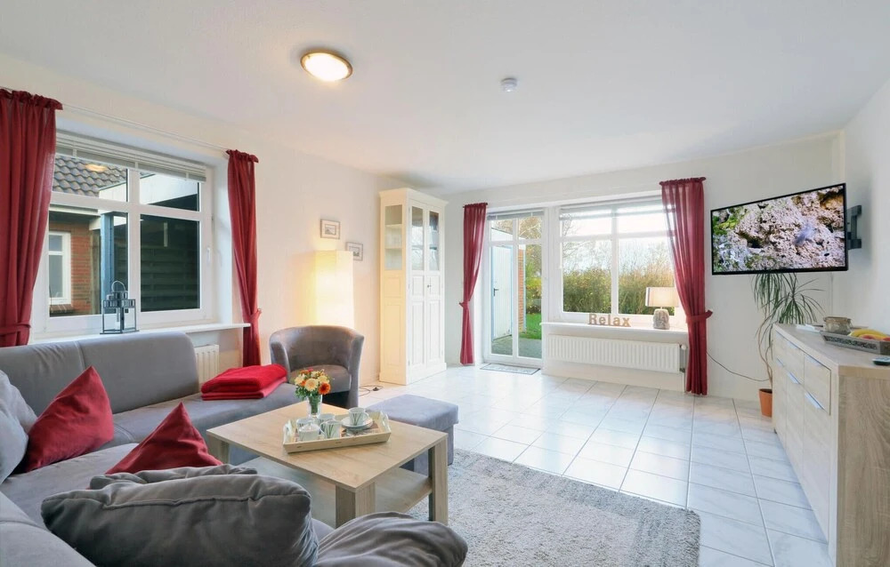 Beautiful Home in Dagebüll With 2 Bedrooms and Wifi