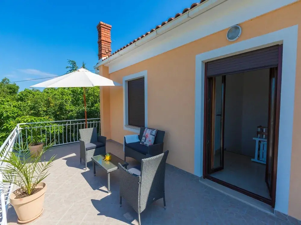 Villa Lara
