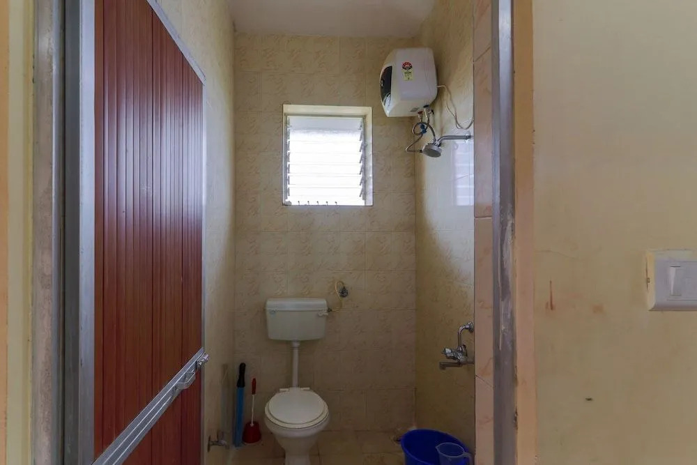 Home Green View 2BHK By OYO Rooms