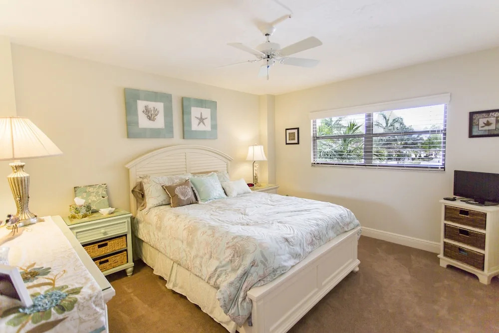 Gulf and Bay Club- C201 2 Bedrooms 2 Bathrooms Condo