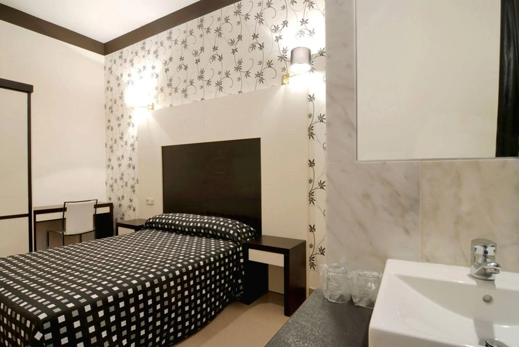 Alhambra Suites