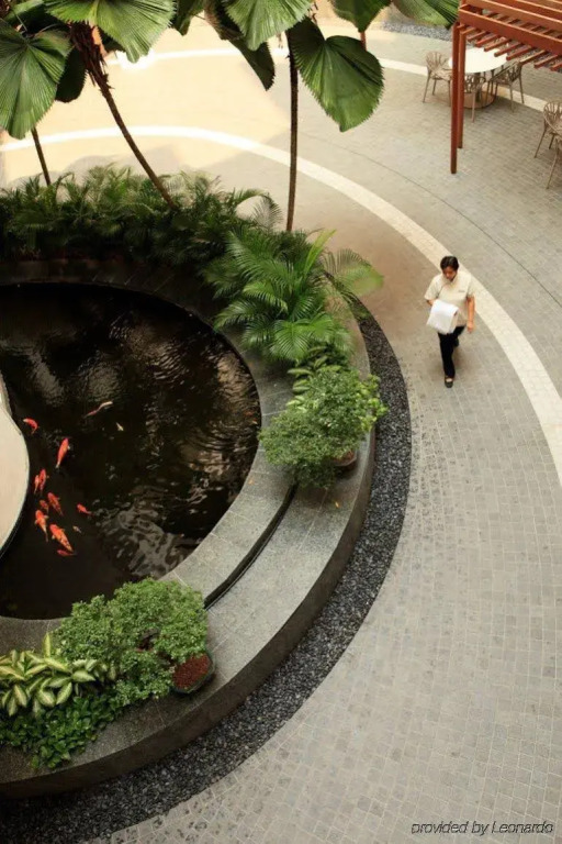 Lanson Place Winsland, Singapore