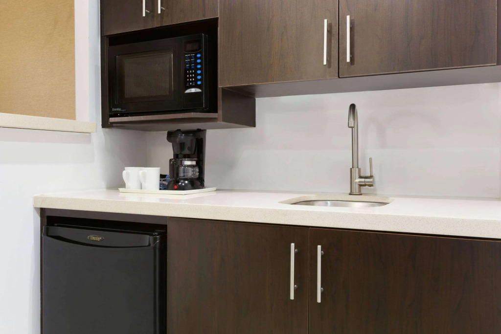 Travelodge by Wyndham Toronto East