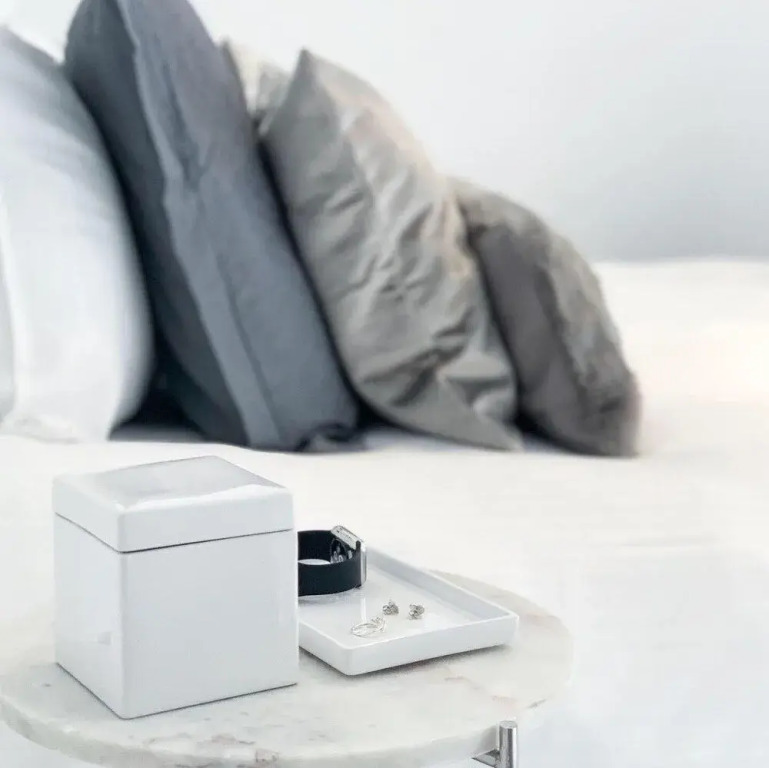 White Room