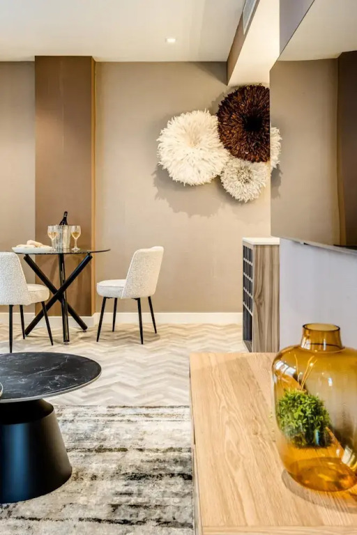 Trendy 1bed Modern Apt Cape Town City Suite 1601