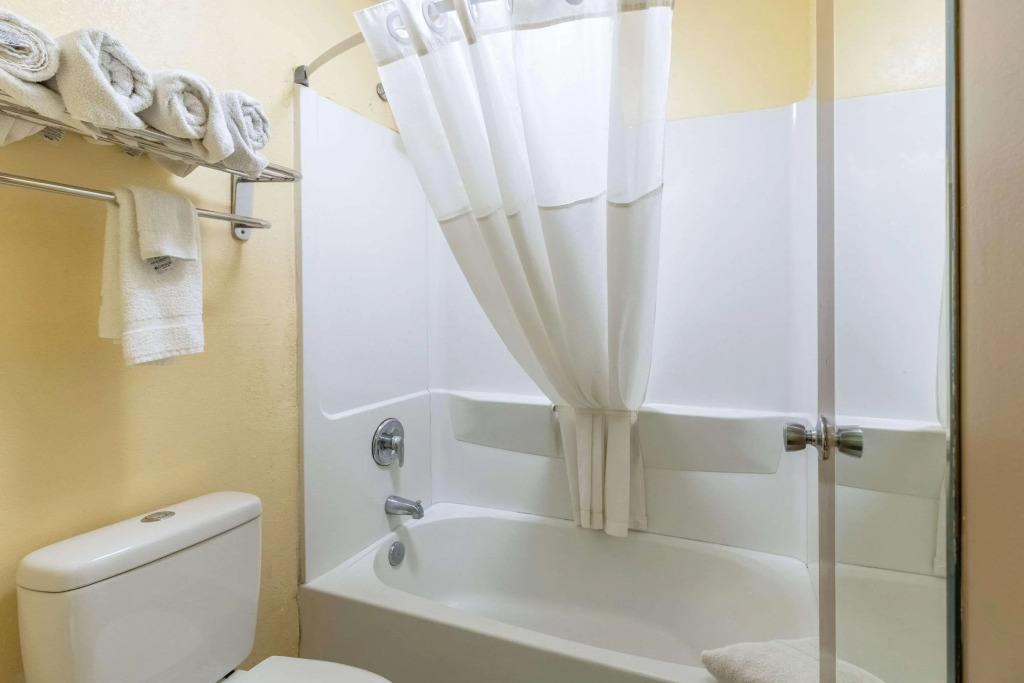 Quality Inn Franklin - Cool Springs Area