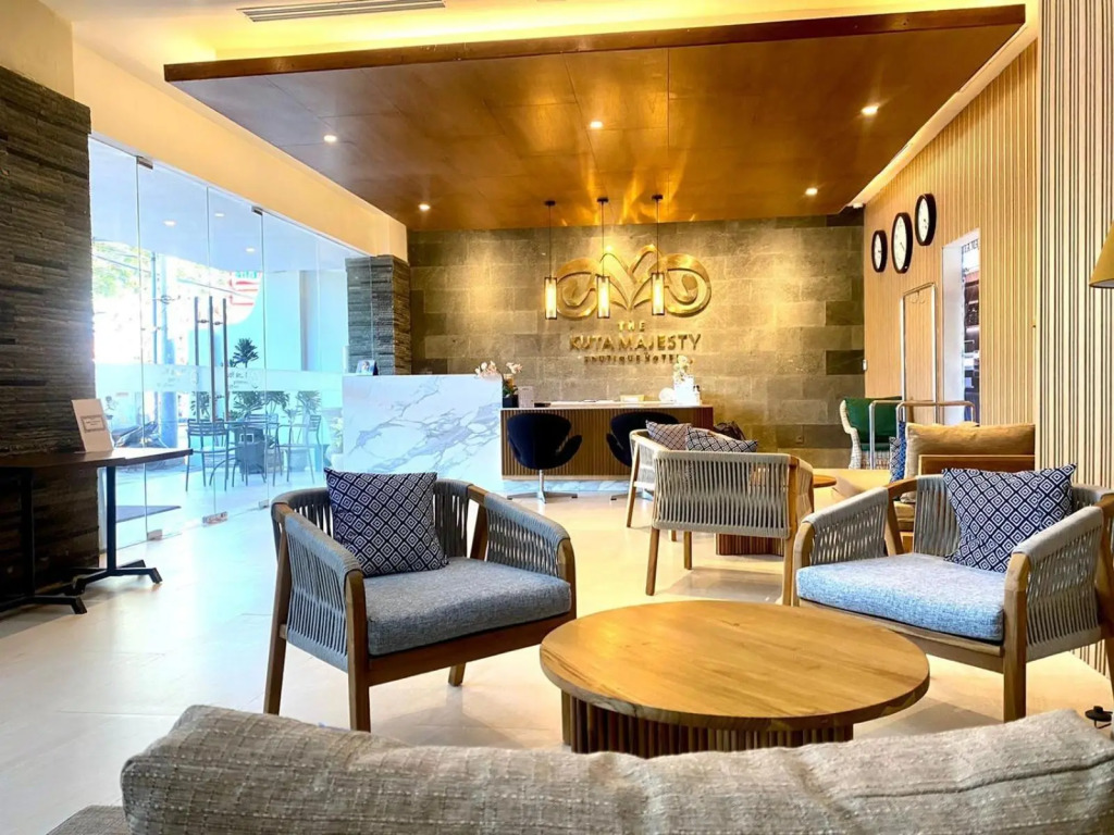 Kuta Majesty Hotel By Urban Styles