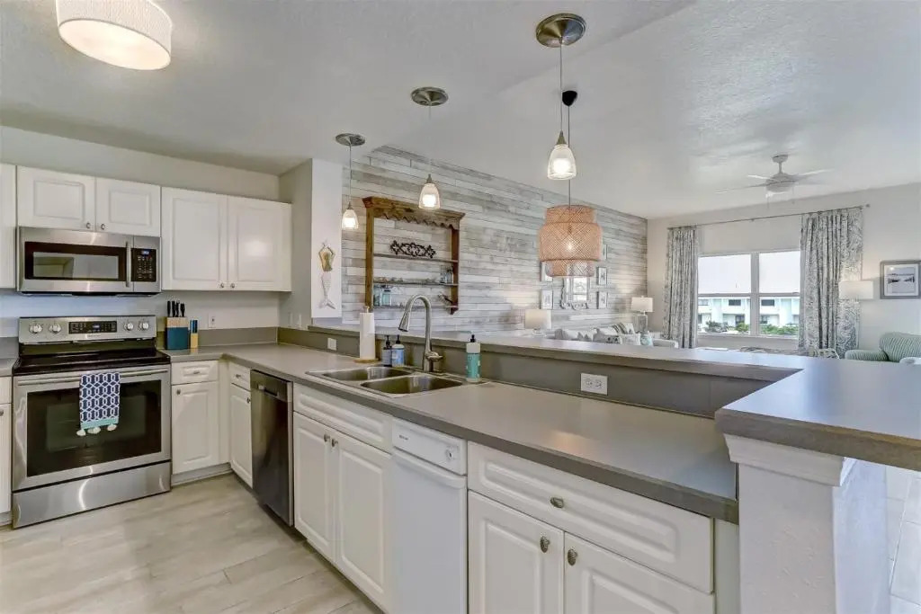 107 Ocean Park