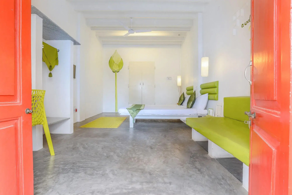Itsy Hotels Red Lotus Heritage, Promenade Beach