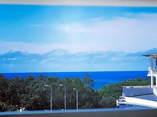 Salt 1brm apartment with Spa bath and Ocean views