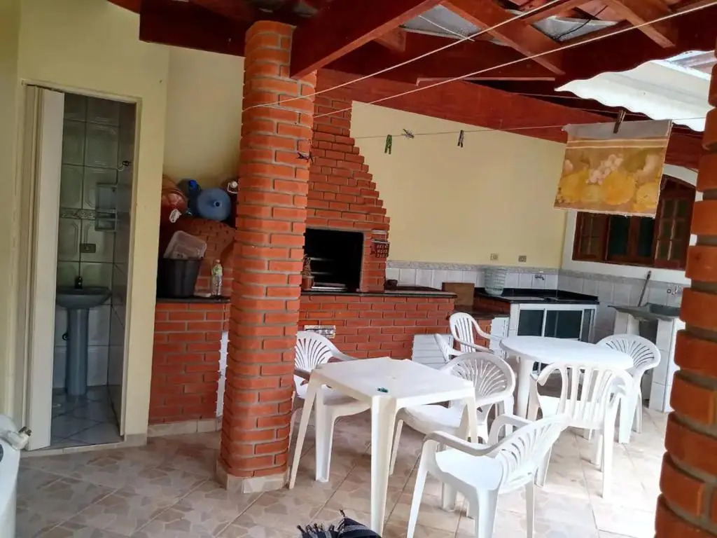 Sobrado 4 dorm Cond. Fechado Praia da Mococa Caraguatatuba