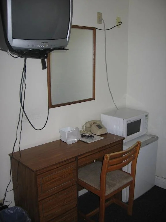 Trail Motel