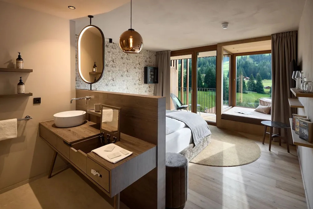 Hotel Badia Hill