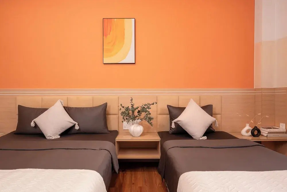 Tago Airport Hotel