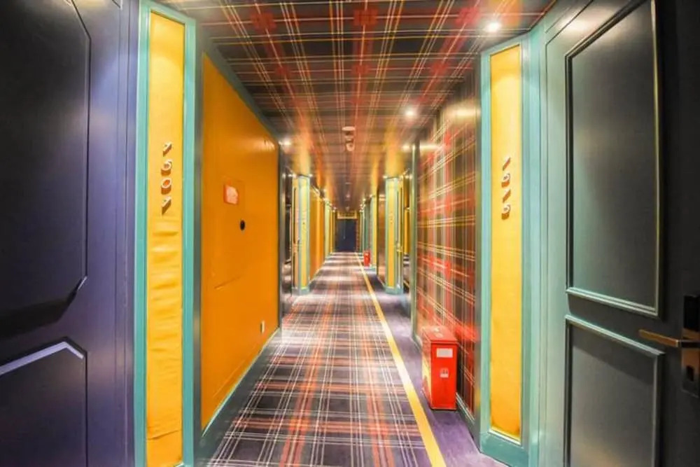 Yantai Huarui Danfeng Holiday Hotel